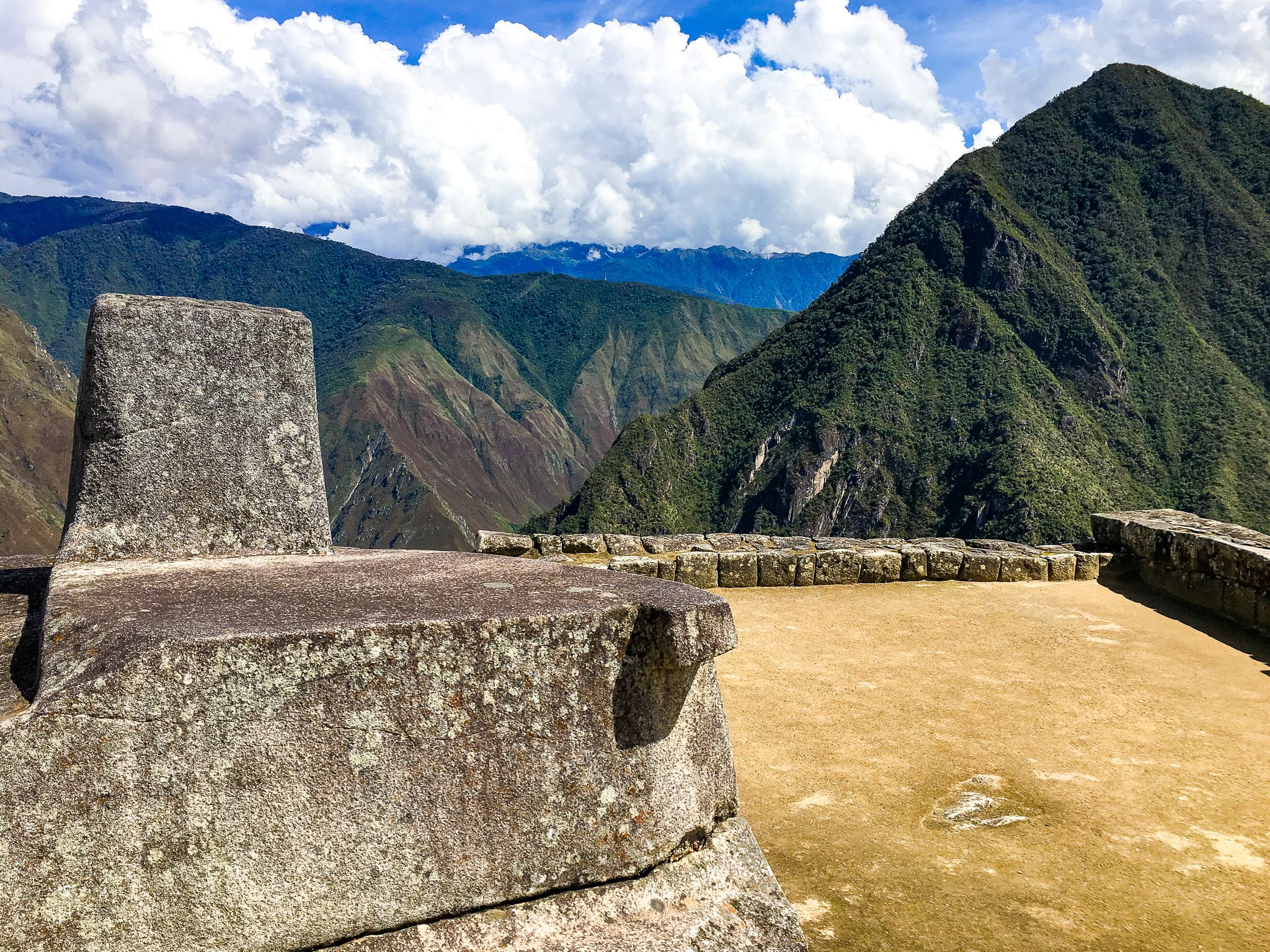 machu picchu intihuatana sundial 1