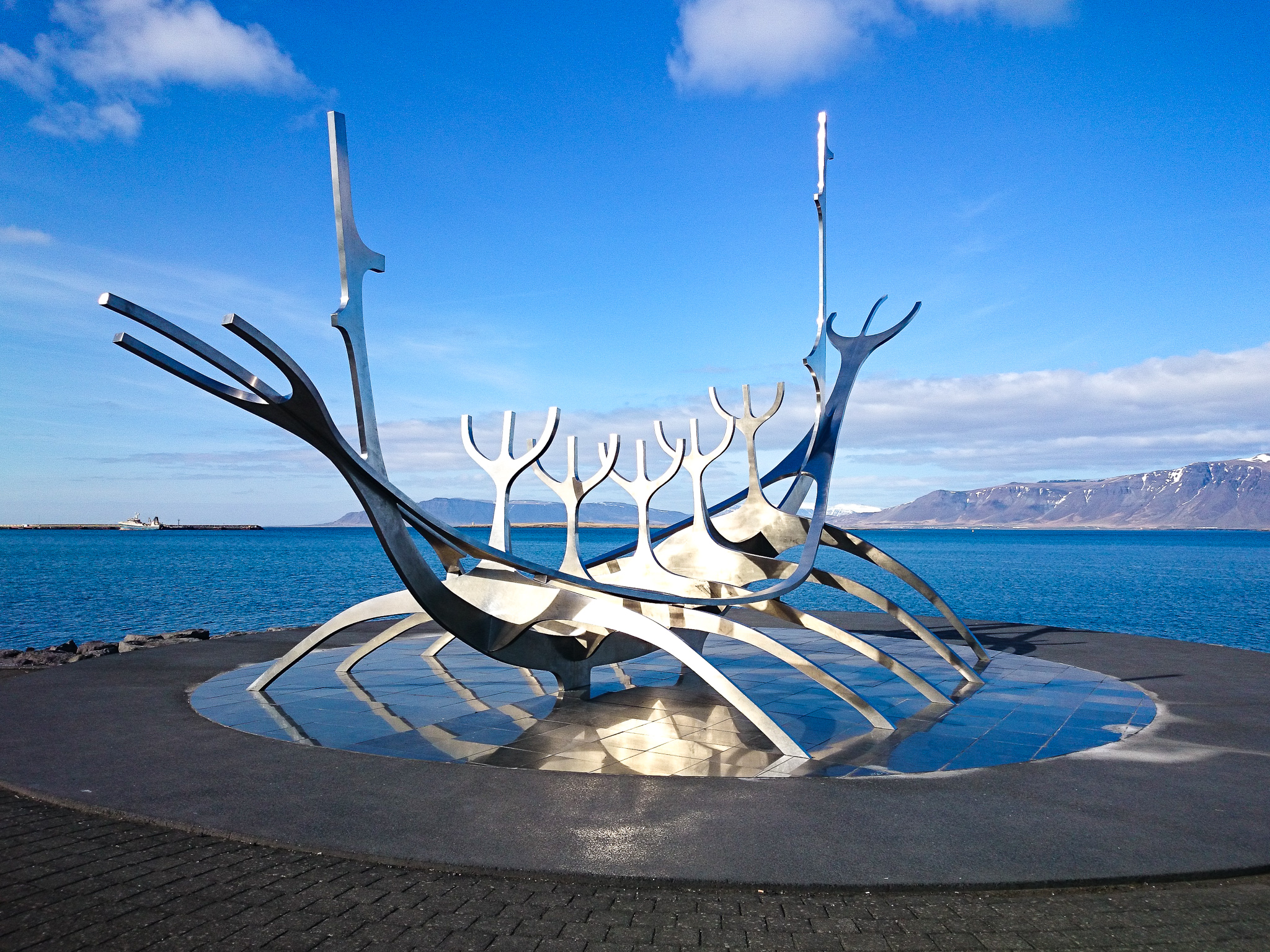 Reykjavík solfar sculpture