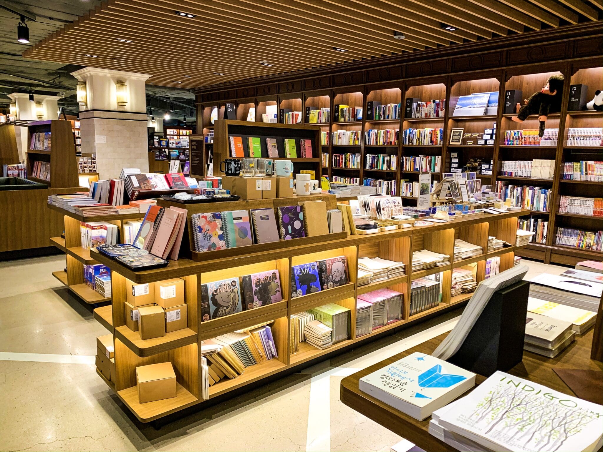 korean bookstore in seoul