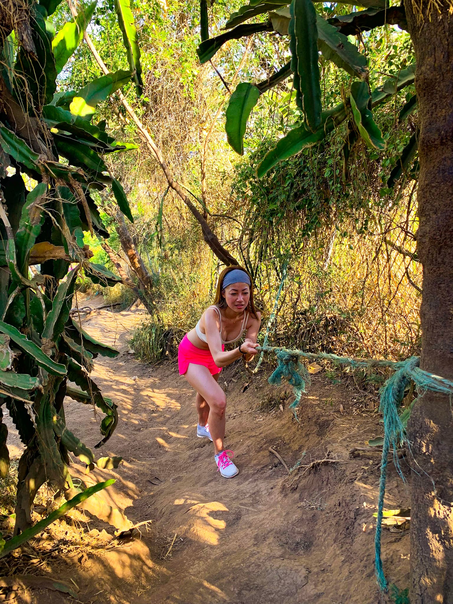 oahu hikes lanikai pillbox trail ropes