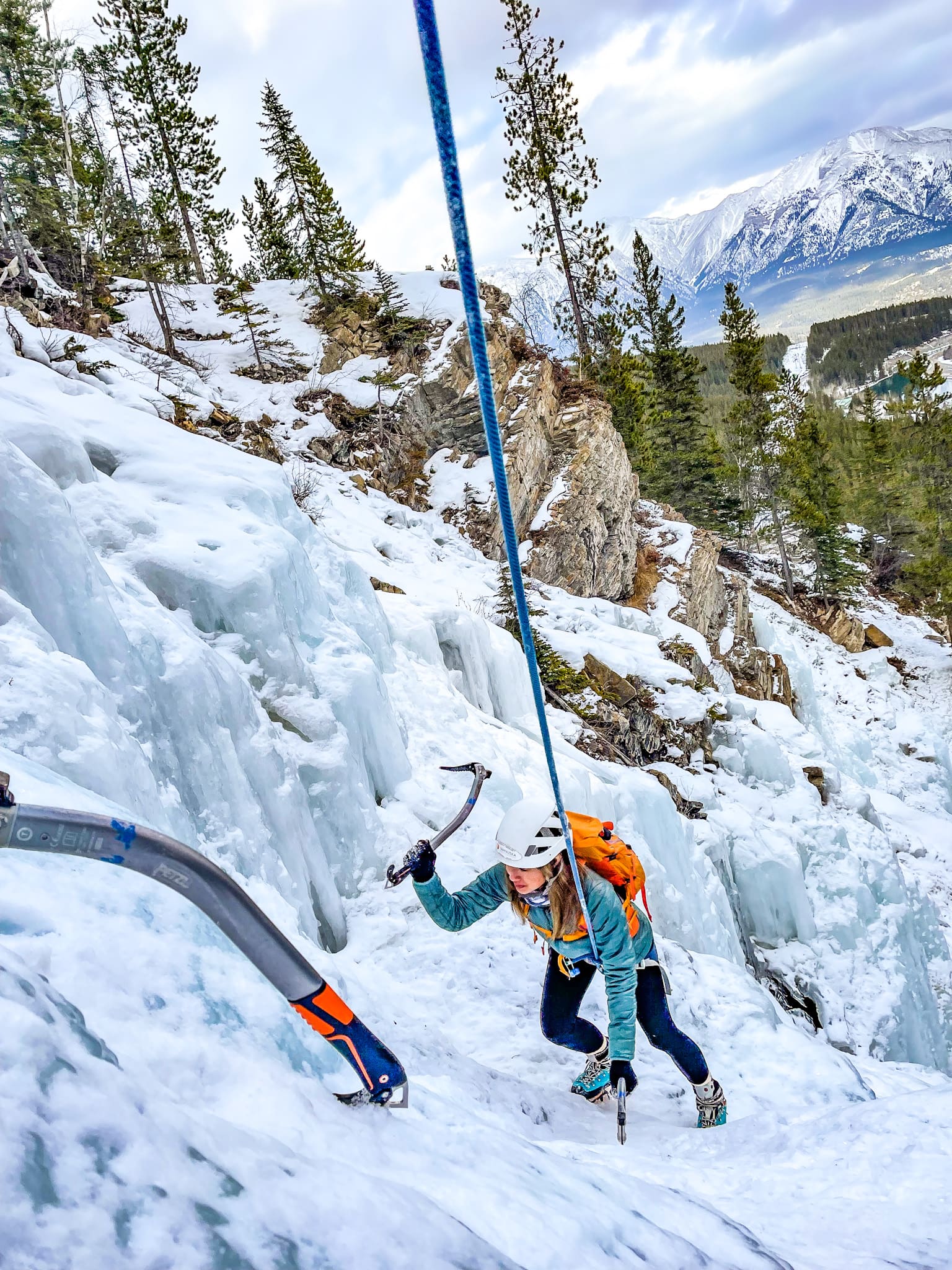 ice climbing axes